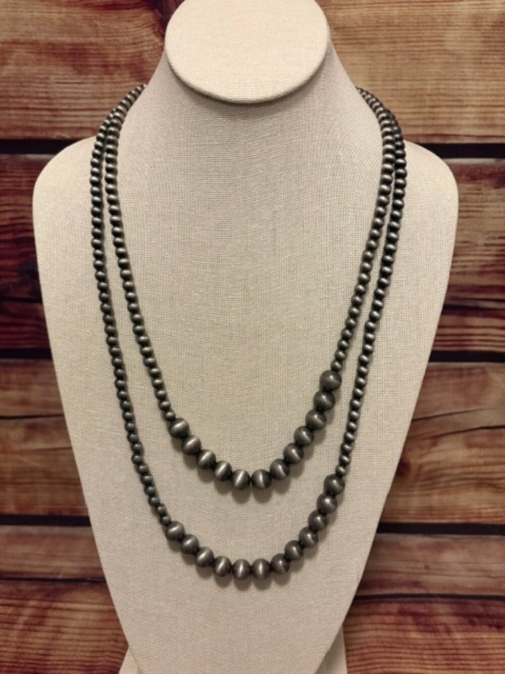 ISAC Handmade Western Navajo Style Pearl Necklace 24" Silver Tone NWT